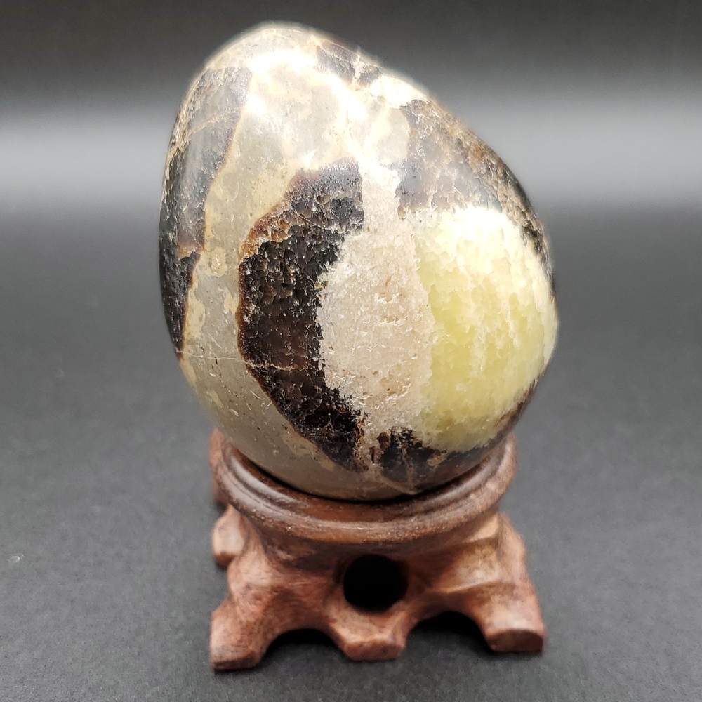 Smol Septarian Egg 🥚